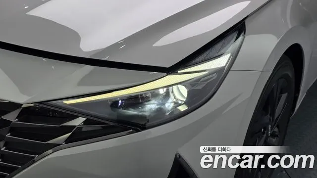 Hyundai Avante CN7 — Фото автомобиля 7