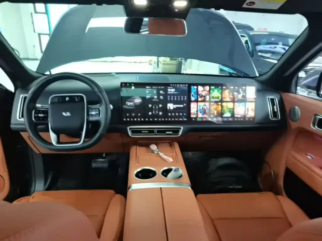 Li Auto L9 — Фото автомобиля 9