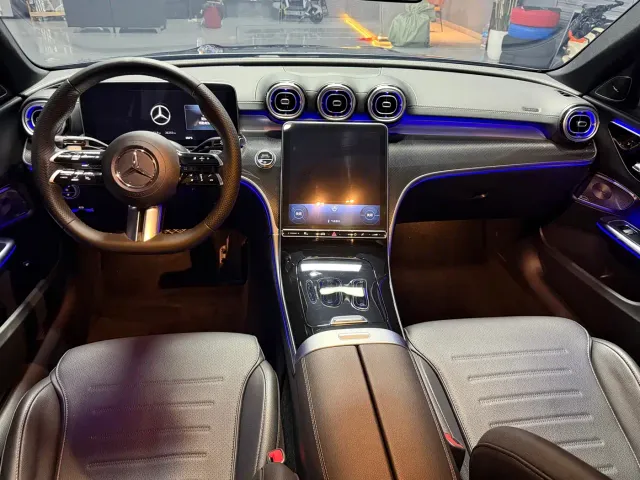 Mercedes-Benz C-Class — Фото автомобиля 12