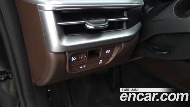 Hyundai Grandeur GN7 — Фото автомобиля 23