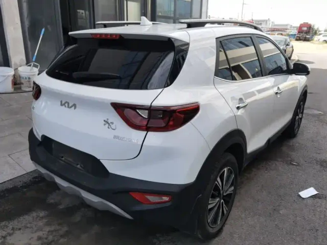 Kia KX1 — Фото автомобиля 6