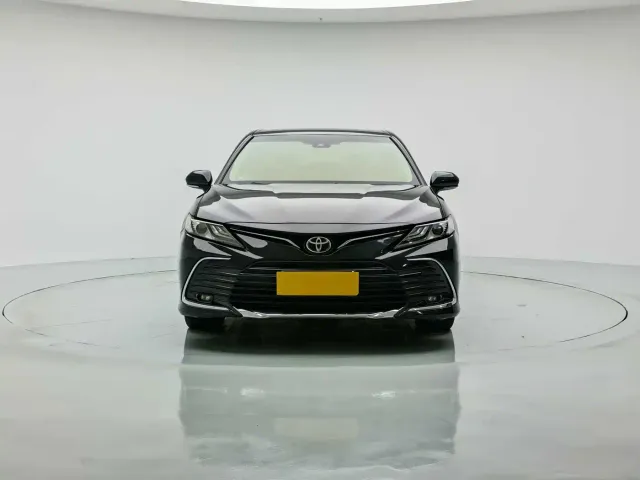 Toyota Camry — Фото автомобиля 6