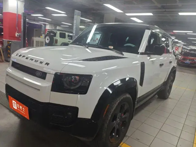 Фотография автомобиля — Land Rover Defender