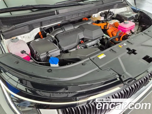 Kia Carnival Generation 4 — Фото автомобиля 6