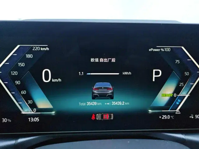 BMW i3 — Фото автомобиля 14