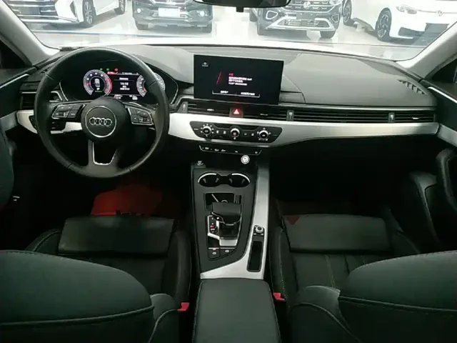 Audi A4L — Фото автомобиля 9