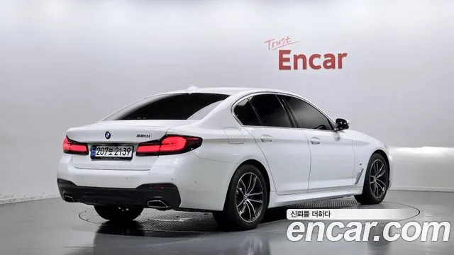 BMW 5 Series G30 — Фото автомобиля 2