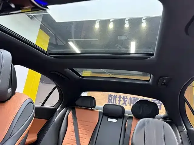 Mercedes-Benz C-Class — Фото автомобиля 12