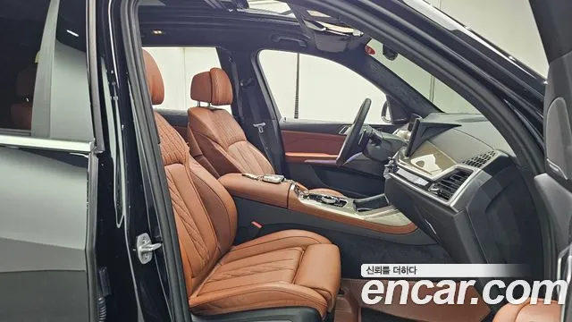 BMW X7 G07 — Фото автомобиля 16