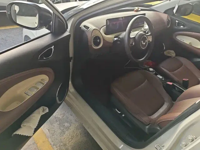 Wuling Bingo — Фото автомобиля 15