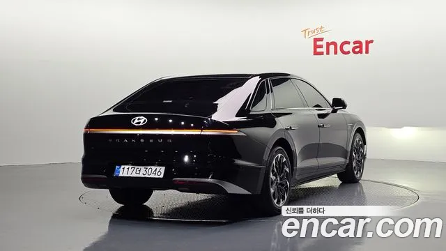 Hyundai Grandeur GN7 — Фото автомобиля 2