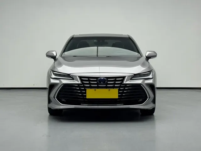 Toyota Avalon — Фото автомобиля 2