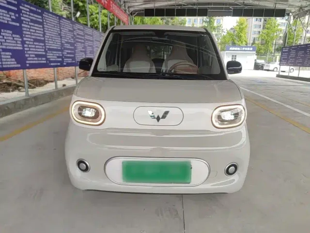 Wuling Hongguang Mini EV — Фото автомобиля 2