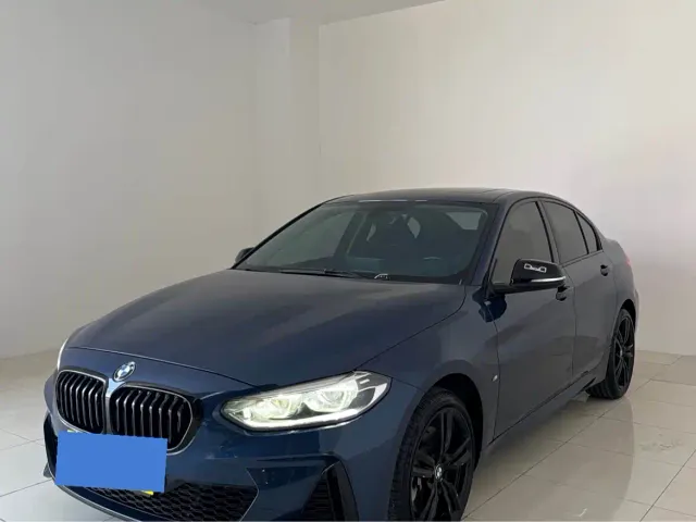 Фотография автомобиля — BMW 1 Series