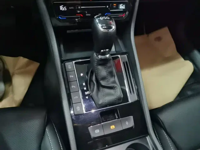 Skoda Superb — Фото автомобиля 13
