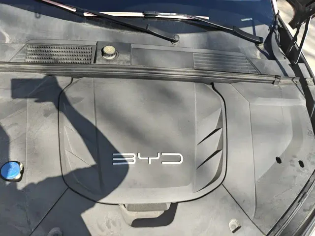 BYD Seal — Фото автомобиля 16