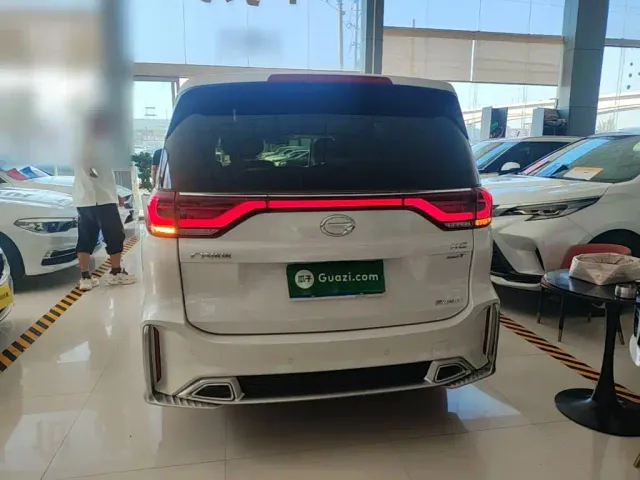 GAC Trumpchi M8 — Фото автомобиля 5