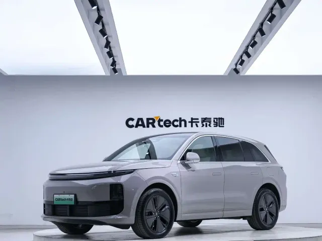 Фотография автомобиля — Li Auto L6