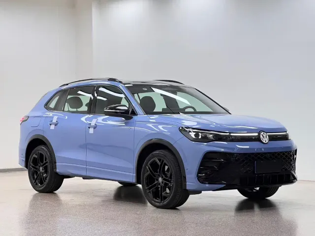 Volkswagen Tiguan L — Фото автомобиля 3