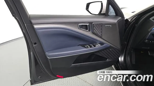 Kia K8 The New K8 3.5 Бензин 4WD — Фото автомобиля 17
