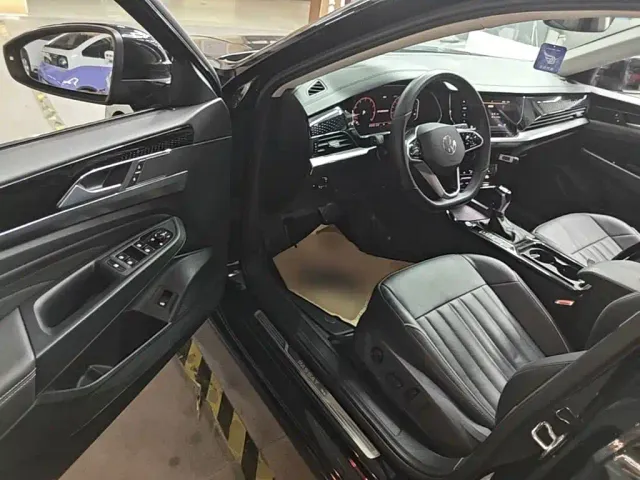 Volkswagen Passat 2023 Facelift 330TSI Starlight Elite Edition — Фото автомобиля 15