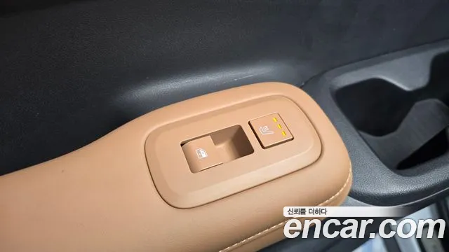 Hyundai Santa Fe MX5 — Фото автомобиля 28