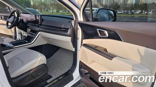 Kia Canival Carnival 4 поколение Бензин 7 мест Signature — Фото автомобиля 12