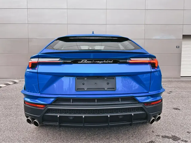 Lamborghini Urus — Фото автомобиля 7