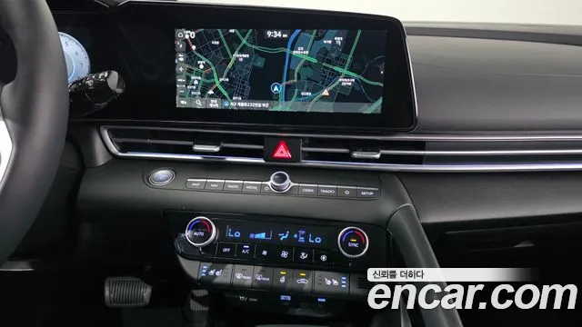 Hyundai AVANTE Новый Avante (CN7) — Фото автомобиля 15