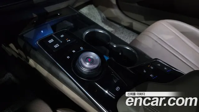 Kia K8 Hybrid — Фото автомобиля 12