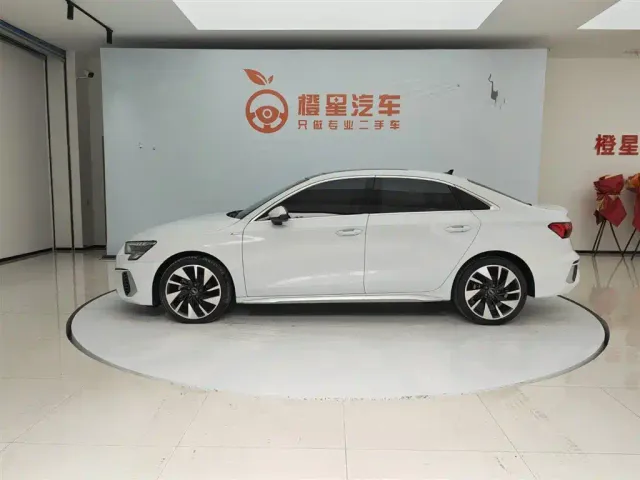 Audi A3 — Фото автомобиля 3