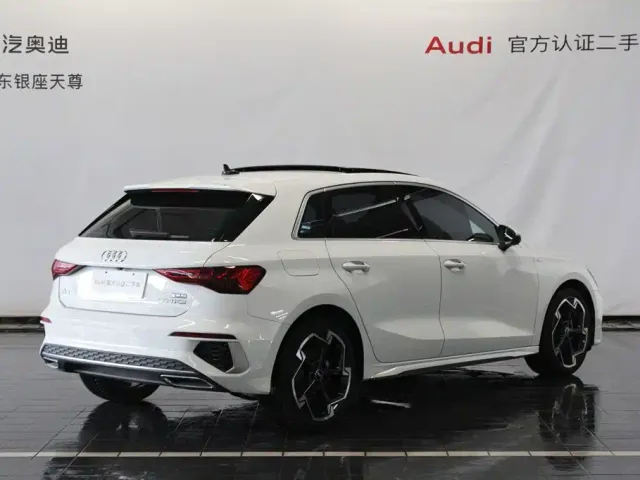 Audi A3 — Фото автомобиля 5