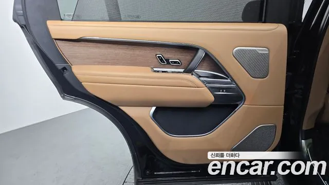 Land Rover Range Rover — Фото автомобиля 24