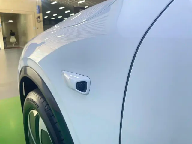 Nio EC6 — Фото автомобиля 12