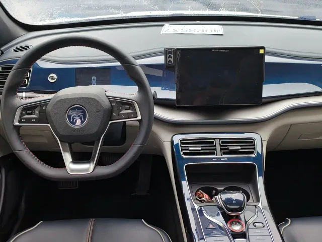 BYD Qin PLUS — Фото автомобиля 6