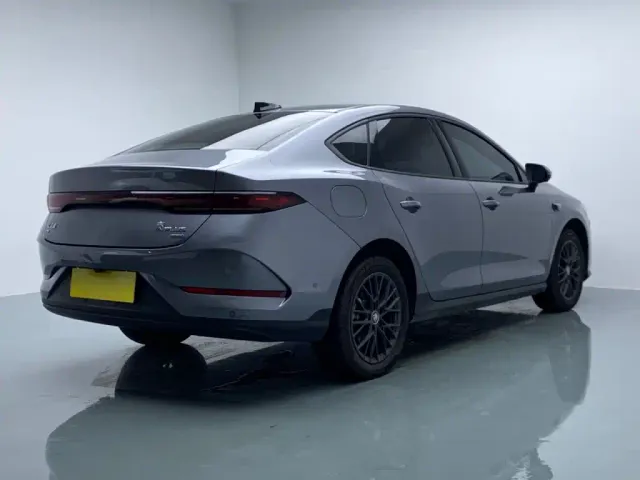 BYD Qin PLUS — Фото автомобиля 6