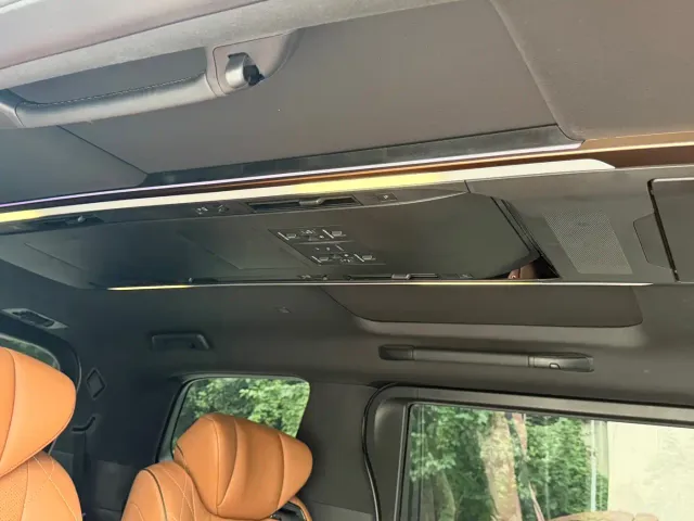 Toyota Vellfire — Фото автомобиля 15