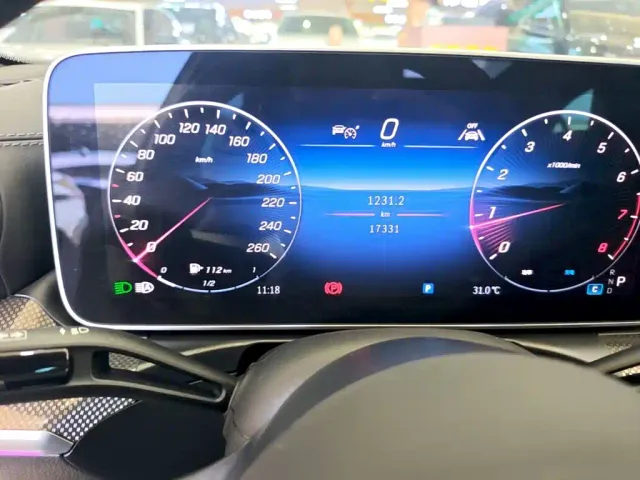 Mercedes-Benz C-Class — Фото автомобиля 11