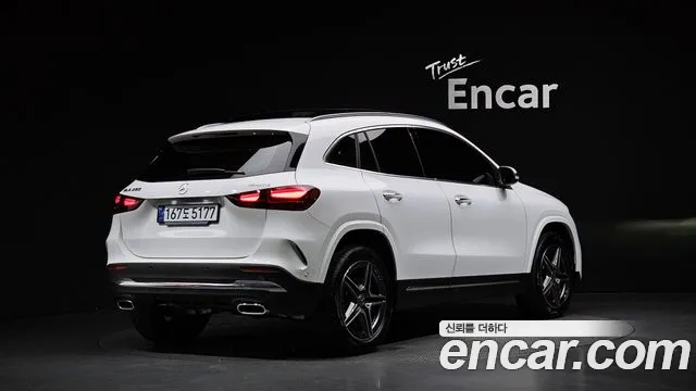 Mercedes-Benz GLA-Class — Фото автомобиля 2