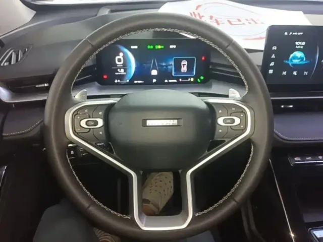 Haval H6 — Фото автомобиля 10