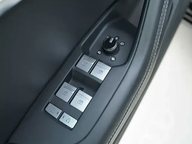 Audi Audi A6L 2024 55 TFSI quattro Exclusive Dynamic — Фото автомобиля 10