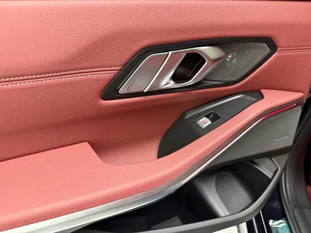 BMW 3 Series — Фото автомобиля 17