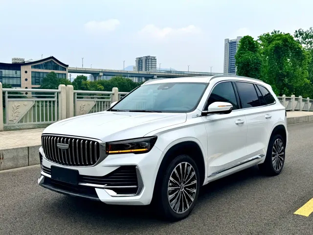 Фотография автомобиля — Geely Xingyue L