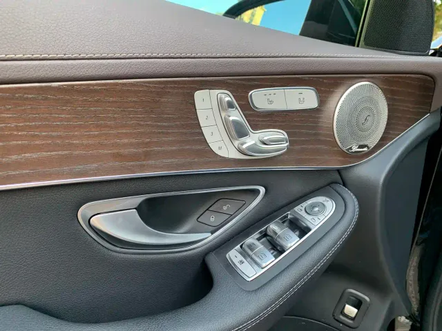 Mercedes-Benz GLC-Class — Фото автомобиля 18