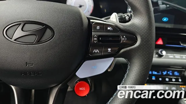 Hyundai AVANTE — Фото автомобиля 14