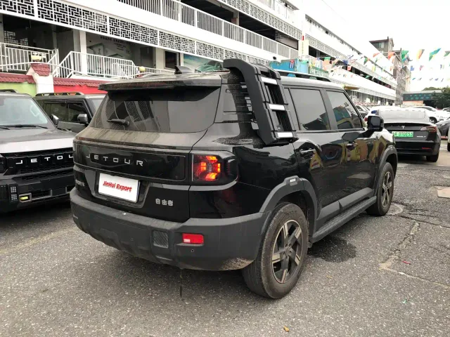 Jetour T1 — Фото автомобиля 9