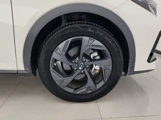 GAC Trumpchi GS3 — Фото автомобиля 6