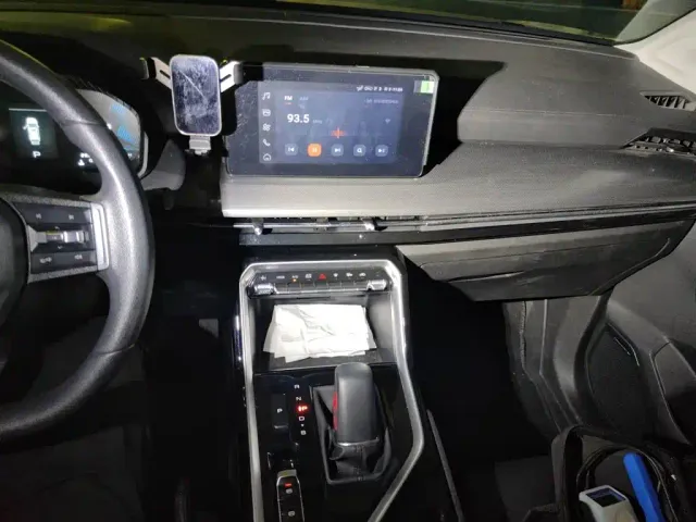 Wuling Motors Wuling Xingchen 2022 2.0L DHT Electric Power Edition — Фото автомобиля 9