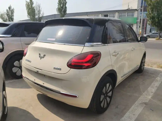 Wuling Bingo — Фото автомобиля 6