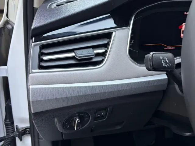 Volkswagen Bora — Фото автомобиля 14